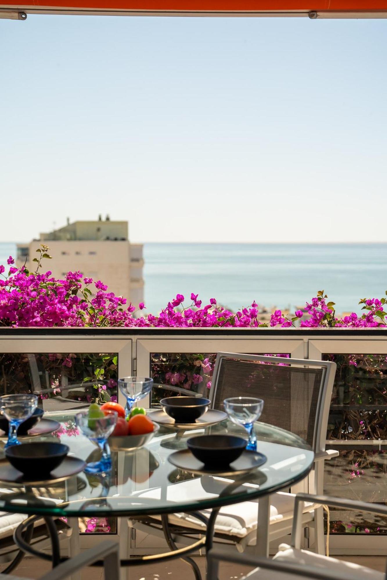 Perfect Terrace, Amazing Views, Great Location